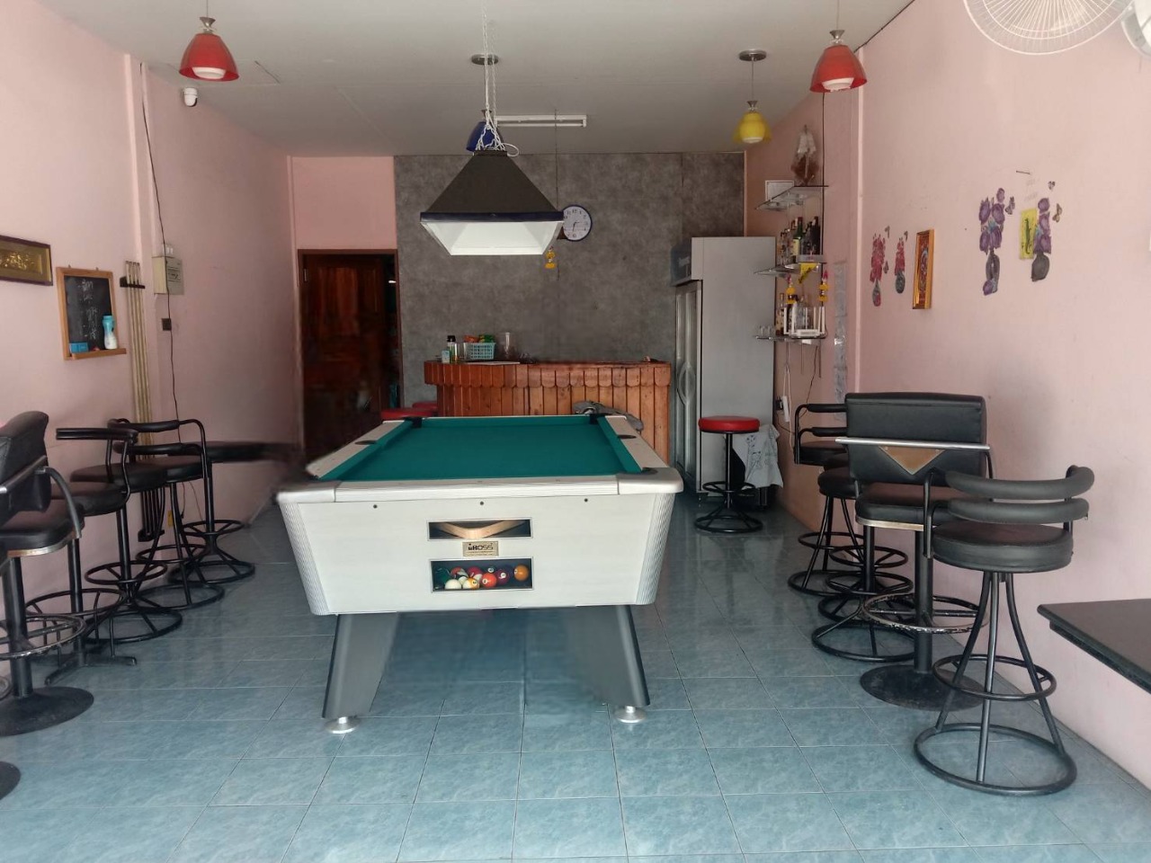 tongskin here moonlight bar pattaya darkside