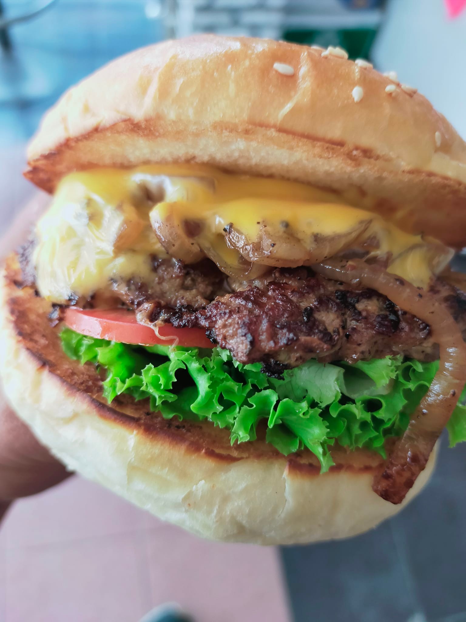 monta burger, rhompo jomtien pattaya, burger