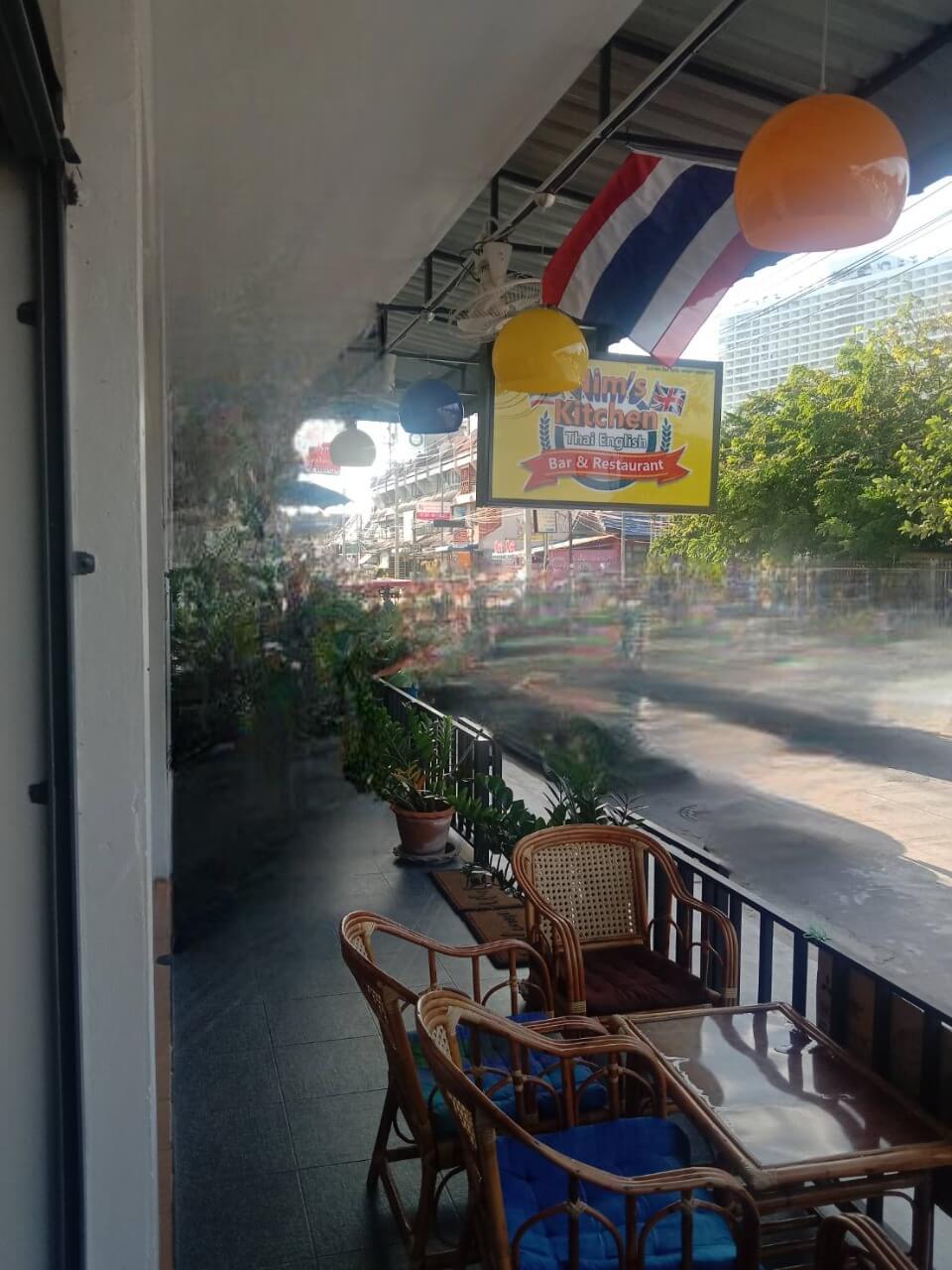 Nim's kitchen, bar restaurant Jomtien Pattaya Thailand, street view