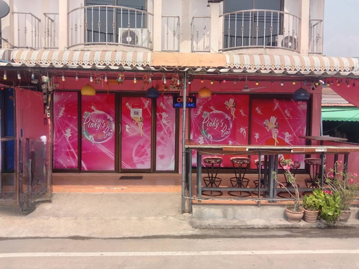 Pinky's Bar, Khao Talo Pattaya's Darkside, main entranche