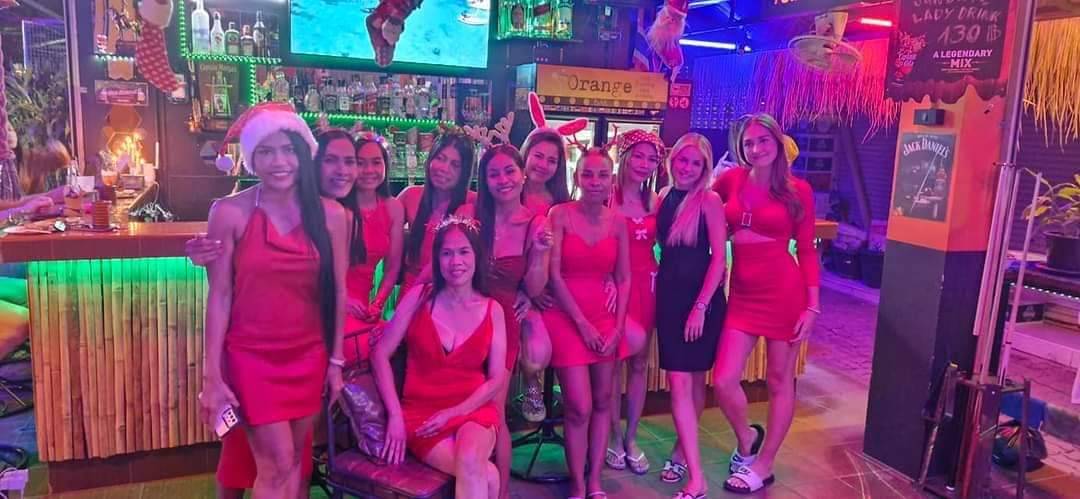 Orange bar rompho complex Pattaya, the whole team welcome you