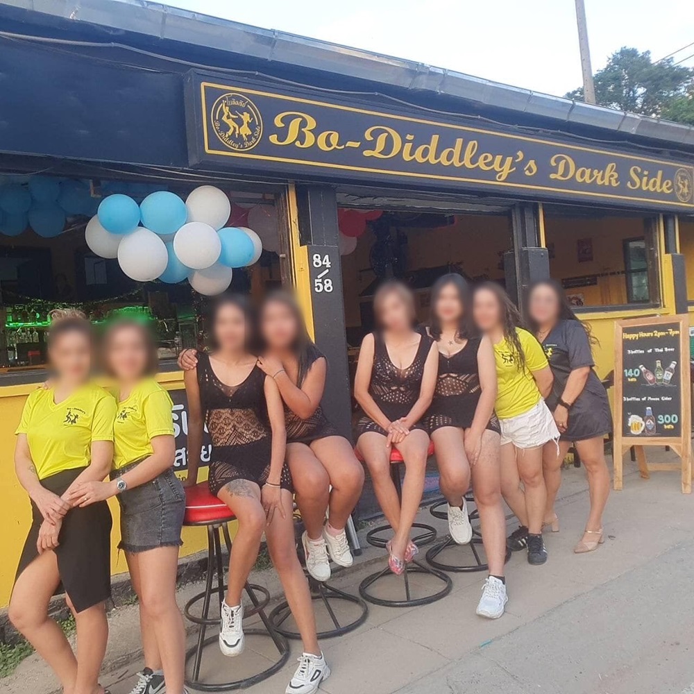 Bo Diddley’s Dark Side Pattaya, the equipe