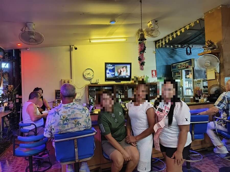 The 145 Bar, Pattaya beach road,  a big party