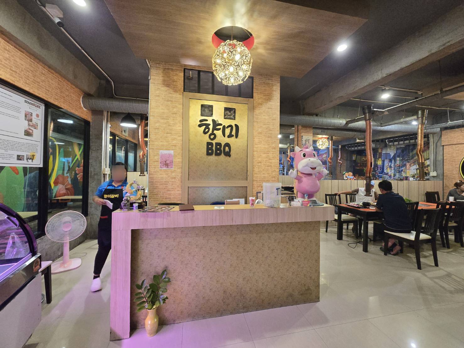 Hangme Korean restaurant, Pattaya north,  counter