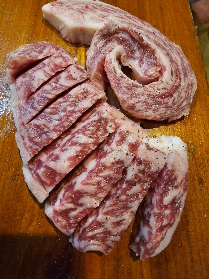Hangme Korean restaurant, Pattaya north,  nicely marbled meat