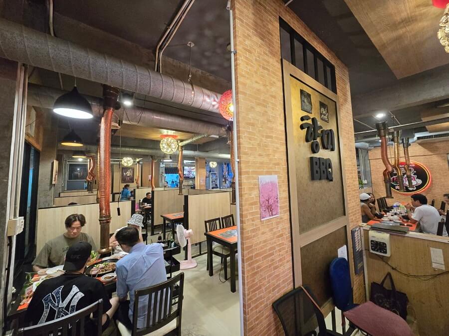 Hangme Korean restaurant, Pattaya north,  where people eat good and clean food