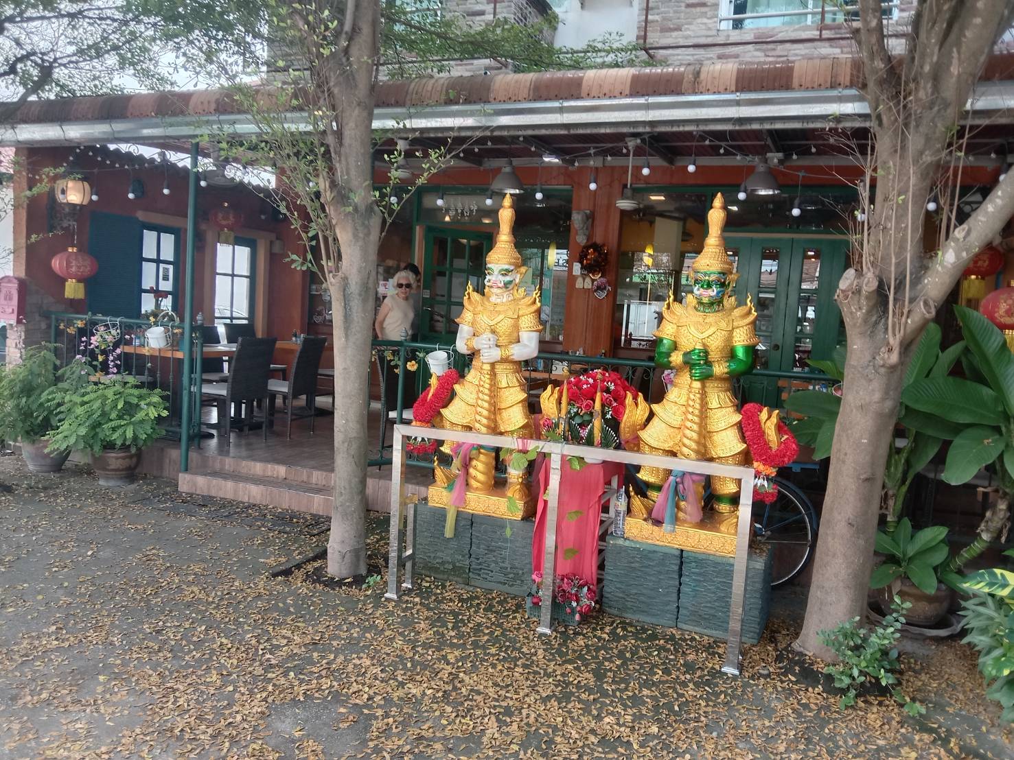 Holland Tulip Bakery, Siam Country Club, Pattaya, restaurant entrance