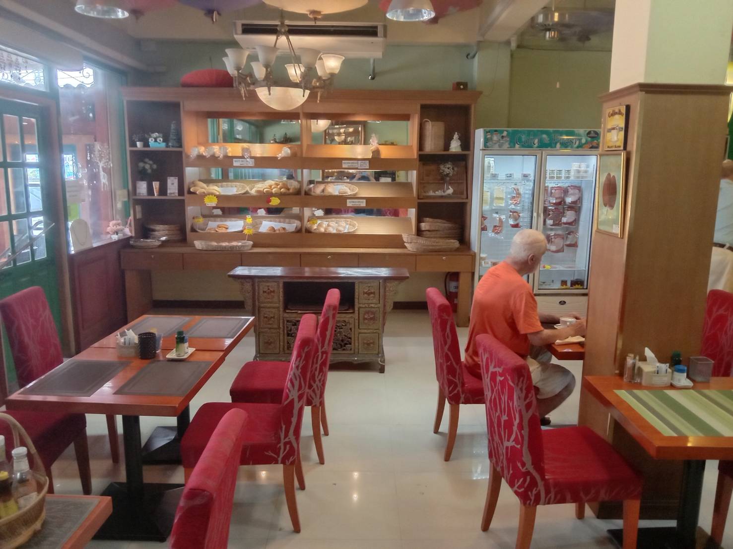 Holland Tulip Bakery, Siam Country Club, Pattaya, bakery