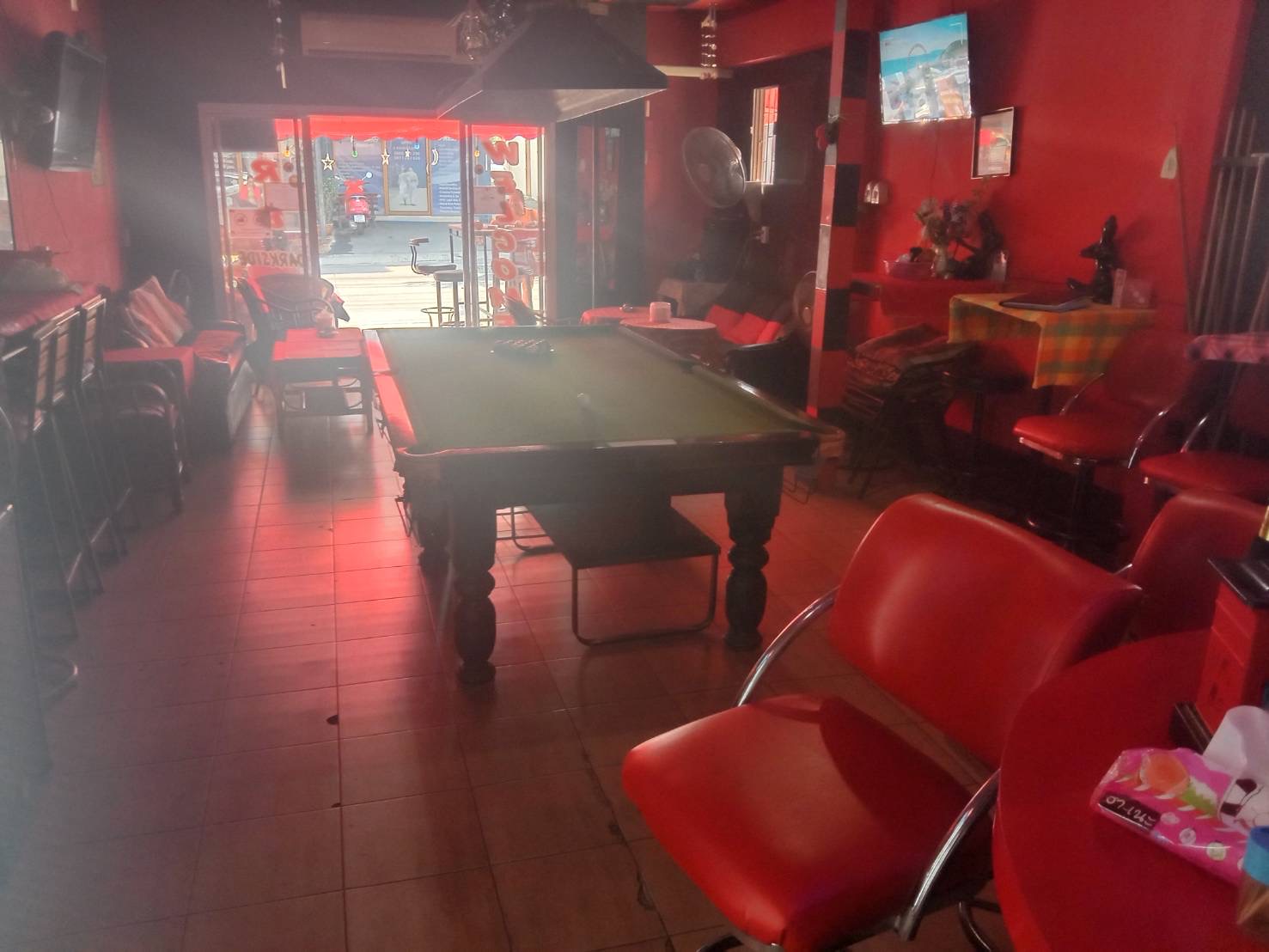 Red Bar Darkside, Pattaya, inside bar
